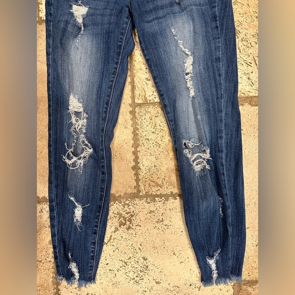 Kancan Distressed Jeans Women Size 5/26 - Picture 3 of 7